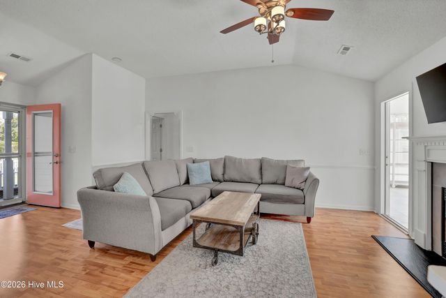 2217 Loblolly Court, Wilmington, NC 28411