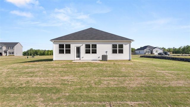 226 Kennelsman Drive, Griffin, GA 30224