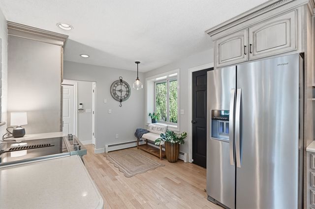 56 Corinthian Drive, Salem, NH 03079