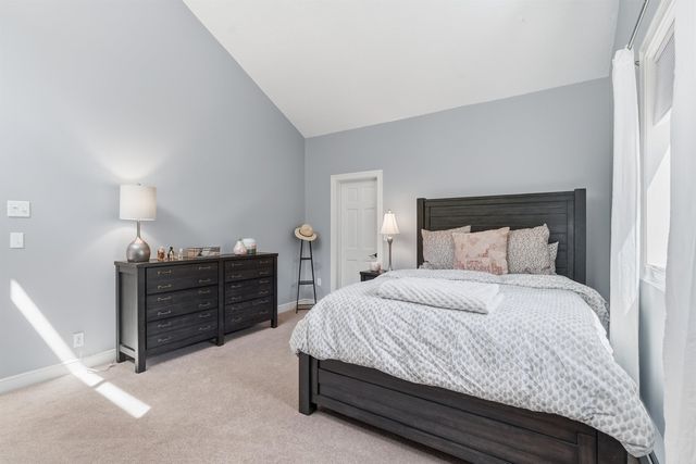 56 Corinthian Drive, Salem, NH 03079