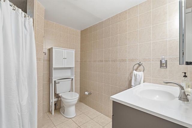 56 Corinthian Drive, Salem, NH 03079