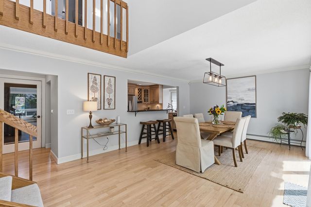 56 Corinthian Drive, Salem, NH 03079