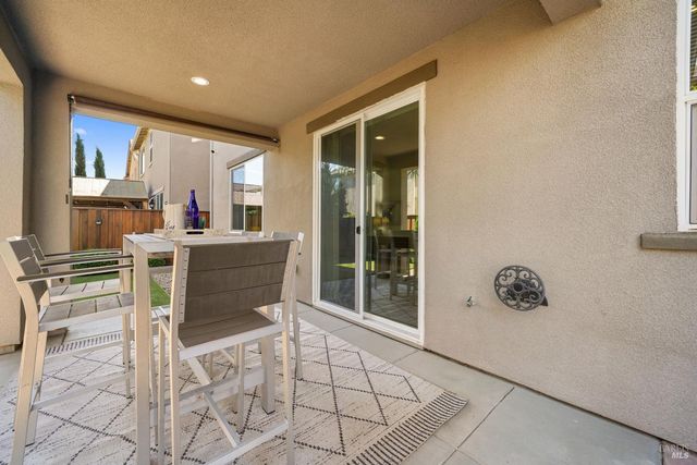 1403 Clementine Ln, Fairfield, CA 94533