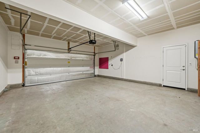 1403 Clementine Ln, Fairfield, CA 94533