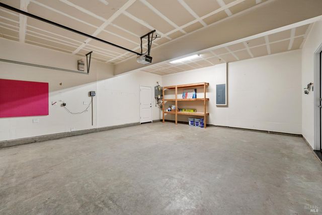 1403 Clementine Ln, Fairfield, CA 94533