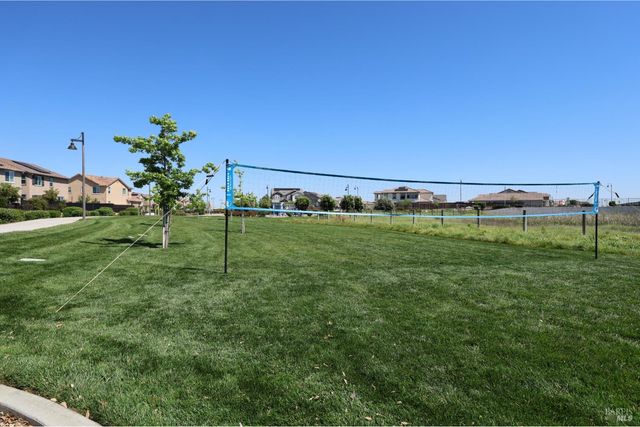 1403 Clementine Ln, Fairfield, CA 94533