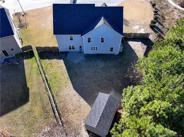 301 Derby Lane, Hope Mills, NC 28348