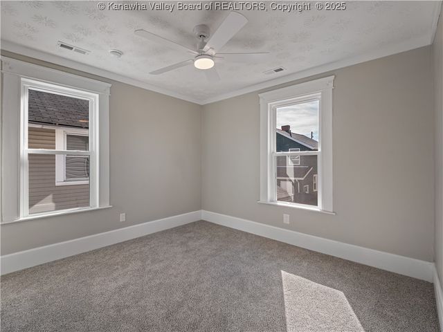 923 Main Street, Charleston, WV 25302