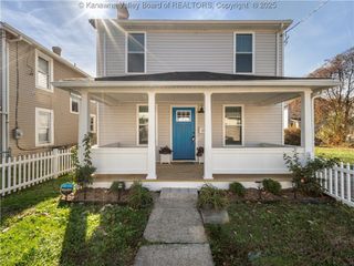 923 Main Street, Charleston, WV 25302