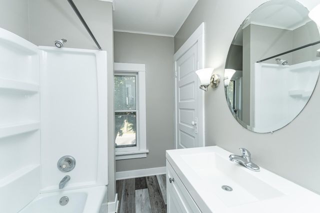 126 11th Avenue SE, Rochester, MN 55904