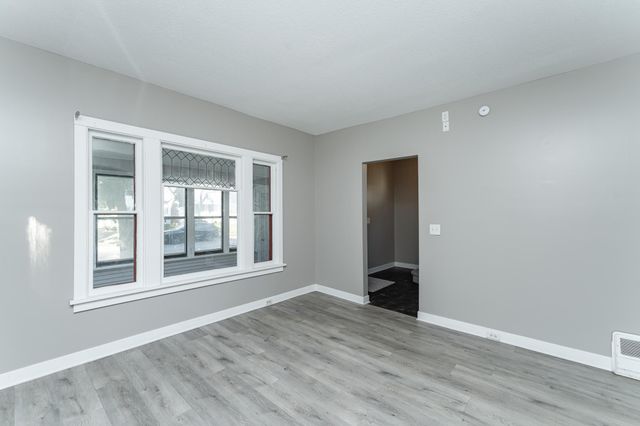 126 11th Avenue SE, Rochester, MN 55904