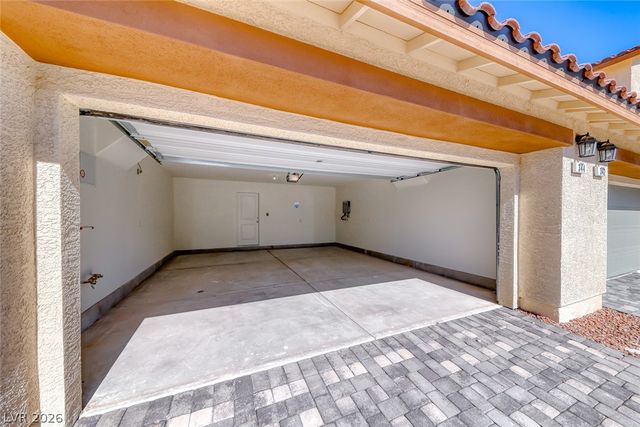 344 Pacific Sparrow Avenue, Henderson, NV 89011