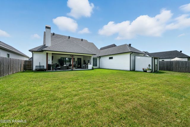 104 Amberjack Terrace, Youngsville, LA 70592