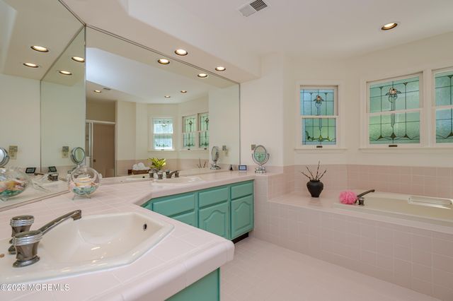 2328 Coral Leaf Road, Toms River, NJ 08755