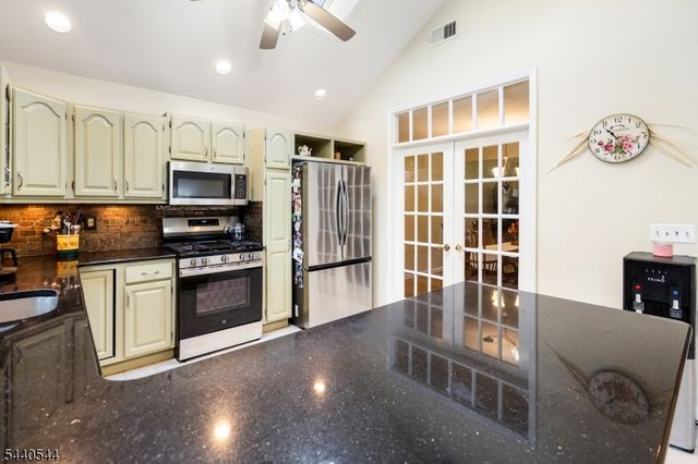111 Shadowlawn Way, Cranford Twp., NJ 07016