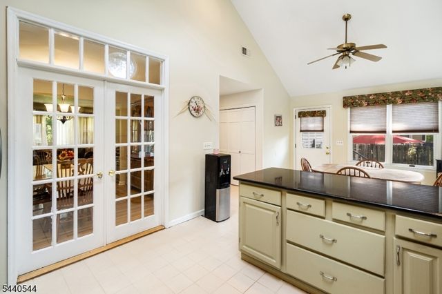 111 Shadowlawn Way, Cranford Twp., NJ 07016