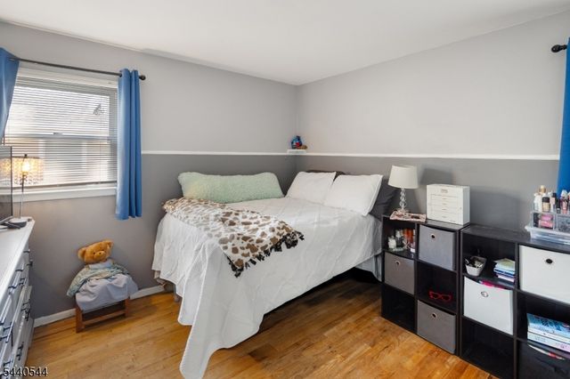 111 Shadowlawn Way, Cranford Twp., NJ 07016