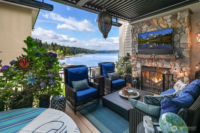 456 W Lake Sammamish Parkway SE, Bellevue, WA 98008