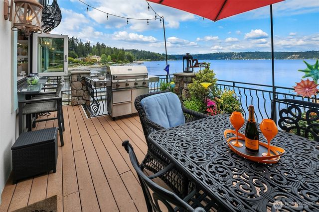 456 W Lake Sammamish Parkway SE, Bellevue, WA 98008