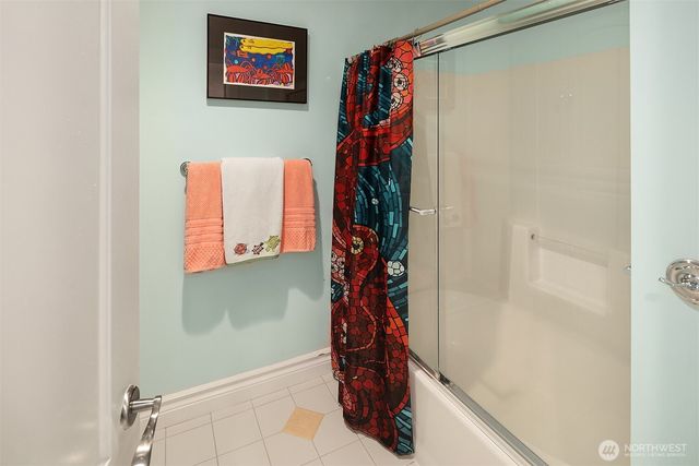 456 W Lake Sammamish Parkway SE, Bellevue, WA 98008