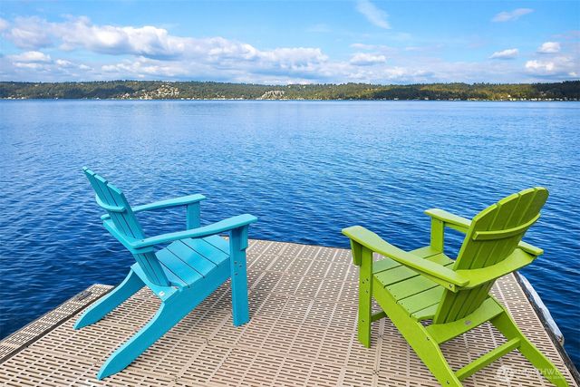 456 W Lake Sammamish Parkway SE, Bellevue, WA 98008