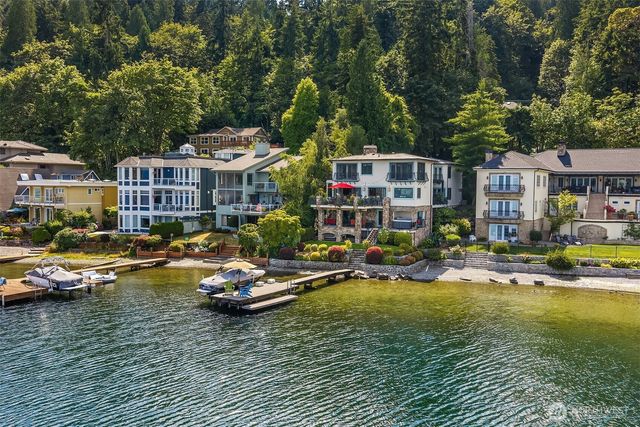 456 W Lake Sammamish Parkway SE, Bellevue, WA 98008