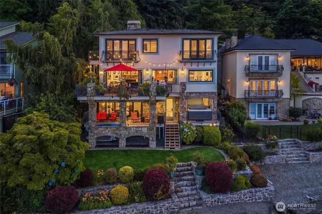 456 W Lake Sammamish Parkway SE, Bellevue, WA 98008