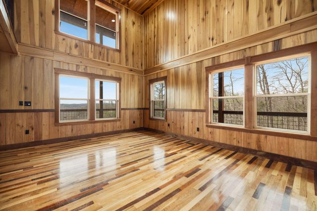 424 Spirit Lane, Frenchburg, KY 40322