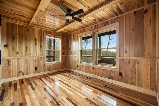 424 Spirit Lane, Frenchburg, KY 40322