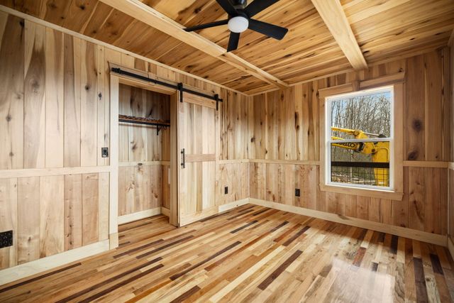 424 Spirit Lane, Frenchburg, KY 40322