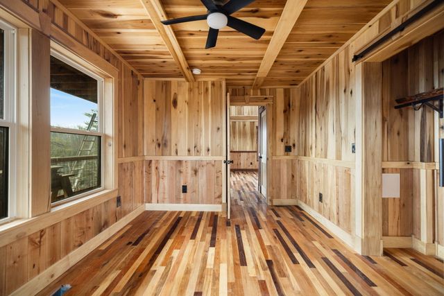 424 Spirit Lane, Frenchburg, KY 40322