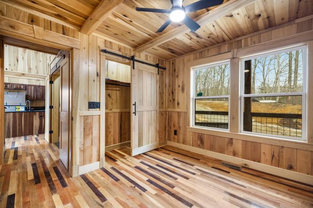 424 Spirit Lane, Frenchburg, KY 40322