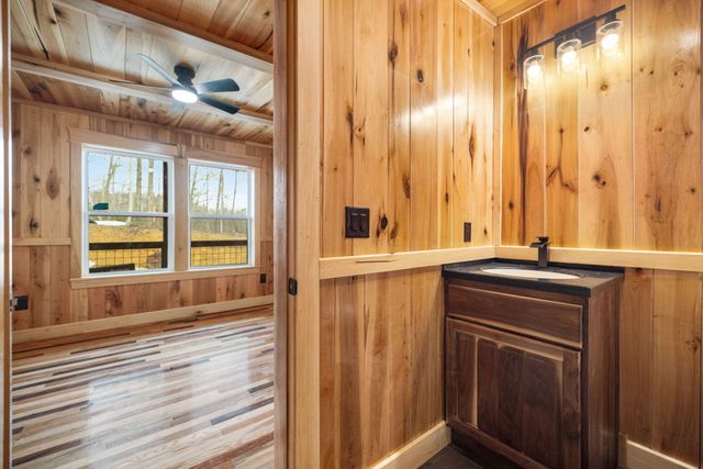 424 Spirit Lane, Frenchburg, KY 40322