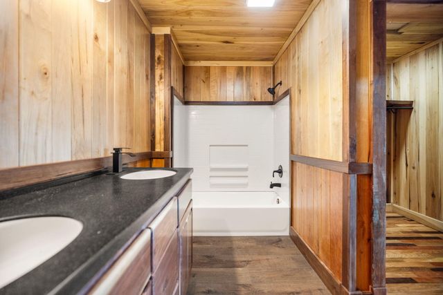 424 Spirit Lane, Frenchburg, KY 40322