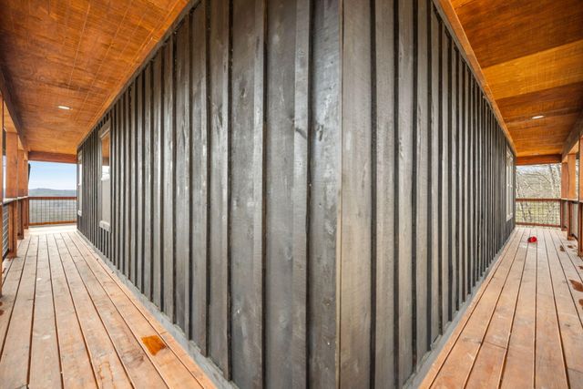 424 Spirit Lane, Frenchburg, KY 40322