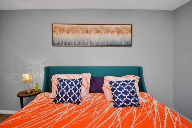 2626 Holly Hall Street 1207, Houston, TX 77054