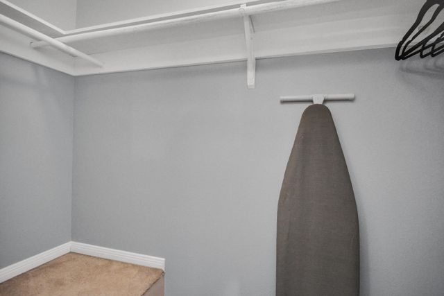 2626 Holly Hall Street 1207, Houston, TX 77054