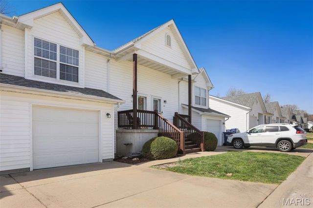 508 Pacific Estates Drive, Pacific, MO 63069