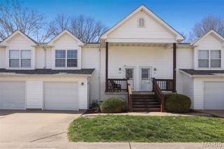 508 Pacific Estates Drive, Pacific, MO 63069