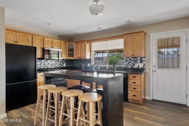 449 E CONTINENTAL Drive, Tempe, AZ 85288