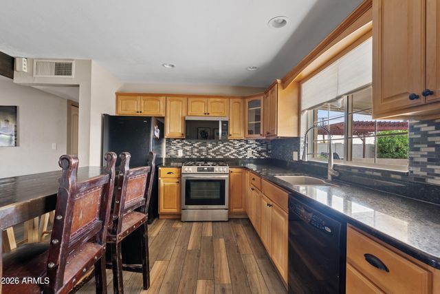 449 E CONTINENTAL Drive, Tempe, AZ 85288