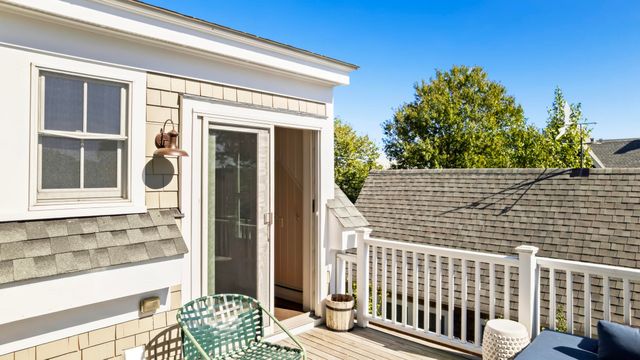 12 Cottage Street UNIT 2, Provincetown, MA 02657