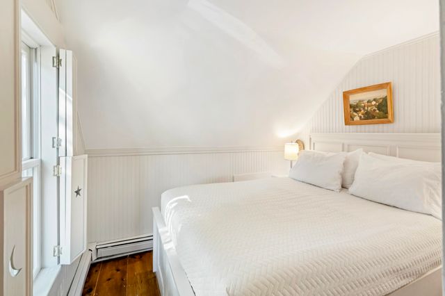 12 Cottage Street UNIT 2, Provincetown, MA 02657