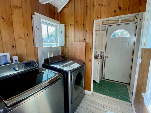 12 Cottage Street UNIT 2, Provincetown, MA 02657