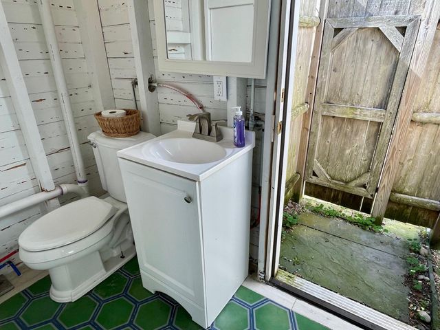 12 Cottage Street UNIT 2, Provincetown, MA 02657