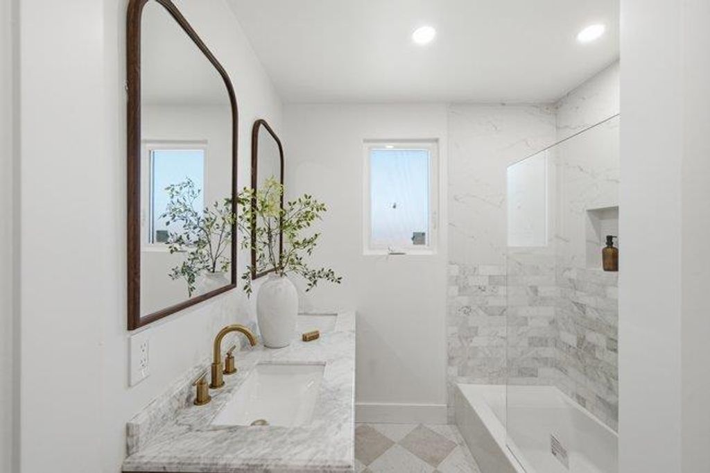 Image 25 of property listing at 80 Hilltop Drive, San Carlos, CA 94070
