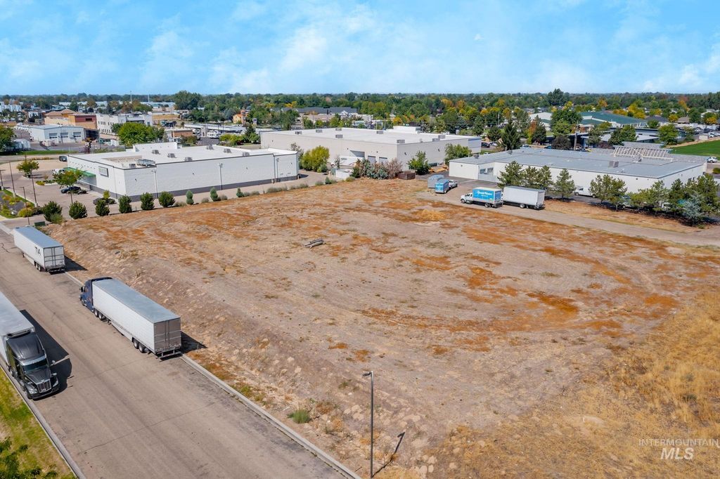 2850 E Jewell St., Meridian, ID 83642 photo 2