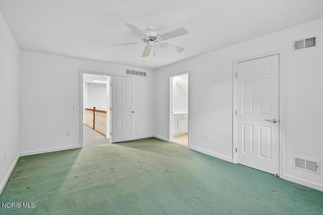 15 Stableside Road, Ottawa Hills, OH 43615