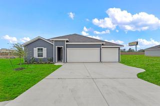 119 Union Pacific DR, Cedar Creek, TX 78612