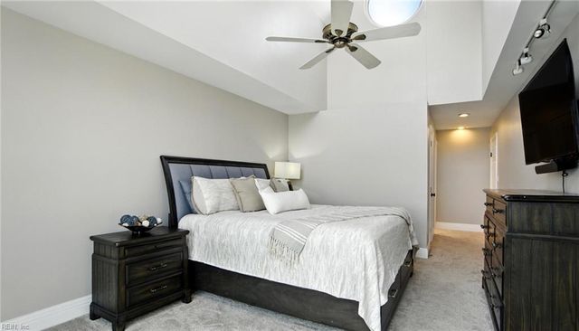 40 Rader St Apt 504, Norfolk, VA 23510